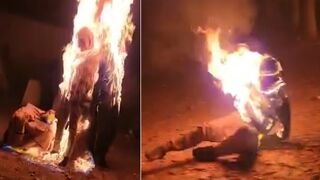 Mob Lynches and Burns Three Young Men Alive Over Car Theft in Bolivia