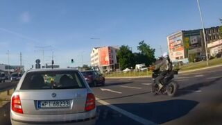 Speeding Polish Motorcyclist Killed After Crashing Into Turning Car