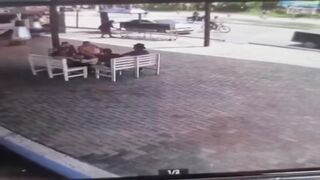 Group of Armed Criminals Slaughters Man While He Chatted with Friends