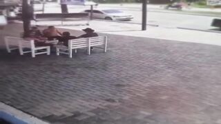 Group of Armed Criminals Slaughters Man While He Chatted with Friends