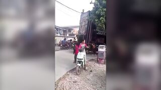 Three Die After Parade Vehicle Hits Power Line in Shocking Bekasi Accident (Full)