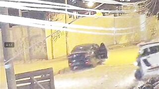 Sicarios Drag Kidnapped Victim From Car and Execute Him in Cold Blood
