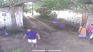 Teen Stabbed to Death While Trying to Break Up Fight as Suspect Celebrates Killing