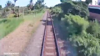 (REPOST)Train vs tractor