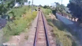 (REPOST)Train vs tractor