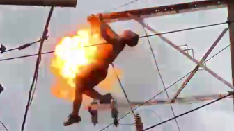 Man Fleeing From Police Electrocuted, Killed By Live Wire