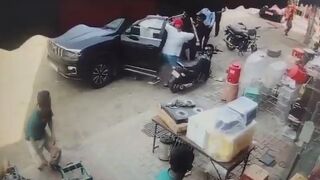 Businessman Dragged From Car and Beaten to Death Over Parking Feud