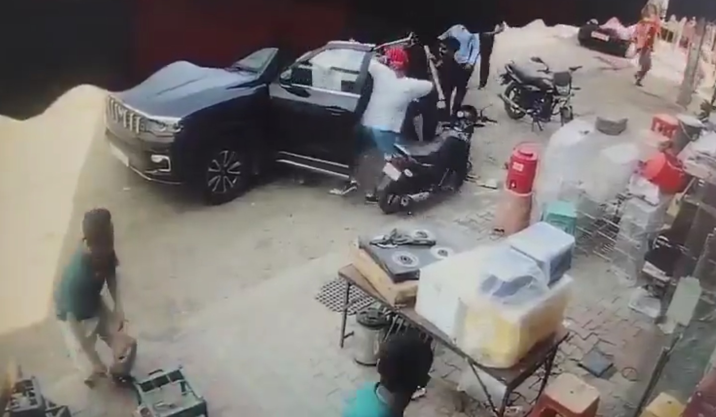 Businessman Dragged From Car and Beaten to Death Over Parking Feud