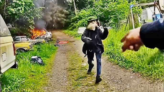 Gun-Wielding Man Shot Multiple Times After Rushing Washington Deputy