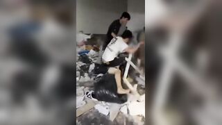 Tik Toker Attacked And Beaten In A Parking Garage In China