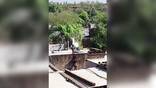 Rejected Brut Attempts To Hang GF, Then Drops Her From The Roof In India