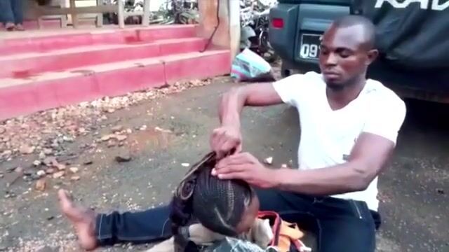 2022 Classic:Ritualist Beheaded A Young Female & Holds Her Head