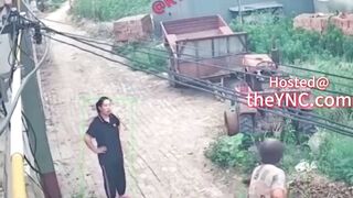 Classic: The Old Woman Beat People To Death With A Shovel Buried Alive Again
