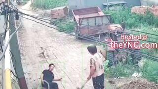 Classic: The Old Woman Beat People To Death With A Shovel Buried Alive Again