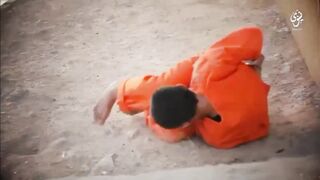 Classic Criminal: ISIS Shotgun Execution 3