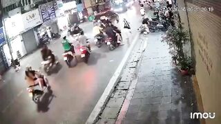 Loser Of The Day: Moped Rider Starts A Road Rage Fight And Gets Beaten Unconscious
