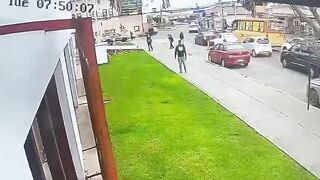 Man Shot By Detectives After Refusing To Drop A Gun