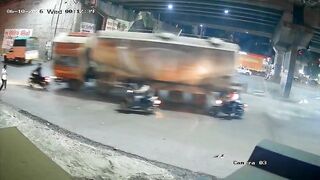 Cement Mixer Overturns Killing One In India