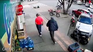Classic: Asshole Beats up someone from falling on him