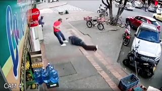 Classic: Asshole Beats up someone from falling on him