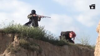 Classic Criminal: ISIS Shotgun Execution 4