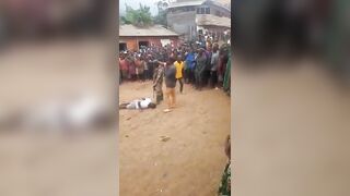 Local Gang Leader Stoned By Mob And Executed By Soldier In Rwanda