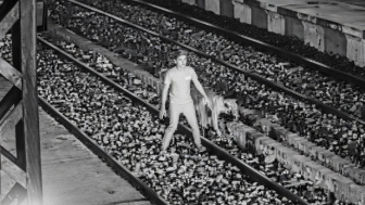 Vendor Jumps On Tracks In Front Of A Moving Train, Dies