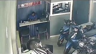 (REPOST)Yamaha manager brutally killed