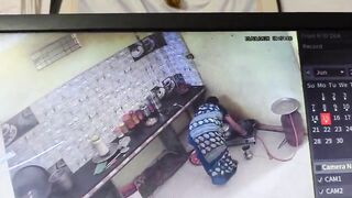 A pressure cooker explosion leaves woman injured