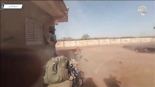 JNIM assaulting Russia "Africa corps" outpost while supported by drones.