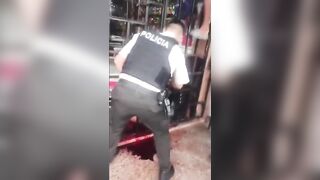 Man Stabbing Girlfriend Gets Shot, Killed By Police In Ecuador
