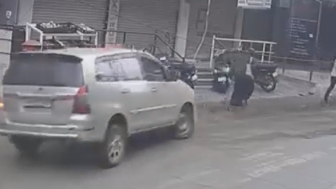 Out-of-control car kills a woman in India