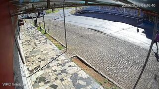Man Throws Himself Under Moving Bus