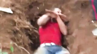 Compilation of executions in shallow graves 1