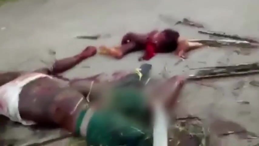 Classic: Rapist Dismembered with blows from an axe, lots up the ass