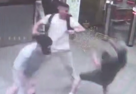 Drunk Fight At Moscow Subway  - Instant Knockout