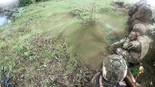 RU saboteur unit storms a UA position