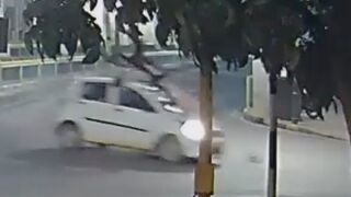 One dead in hit-and-run Car-Motorcycle accident in India