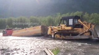 Man Decapitated by Snapped Tow Cable While Pulling Tanker Truck in Russia's Yakutia