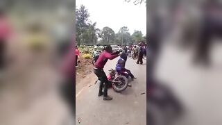 Thieves Attacked By Mob In Uganda