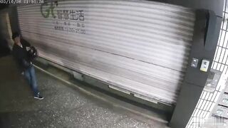 Chinese worker crushed by Door **CLASSIC**
