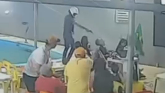 Man Shot in Head at Packed Bar While Watching Football With Friends