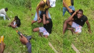 Idiot is Beaten After Toy Gun Robbery