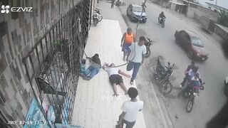 Two Brothers Gunned Down In Broad Daylight In Ecuador