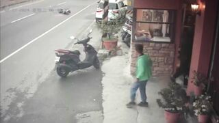 Classic: Motorcyclist Head Pop (Chinese Edition)