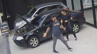 "Fake Robbery" Prank Goes Wrong: One "Thief" Shot Dead By Cop