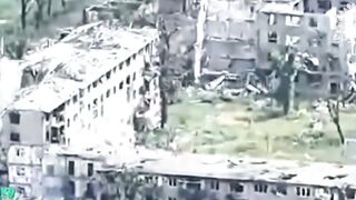 Body of pedoruzzian invader threw off the window on 100 meters by blast wave