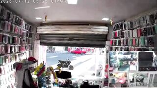 Man Named Iván Shot Dead During Robbery In Ecuador