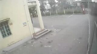 Female Moped Rider Makes A Fatal Mistake