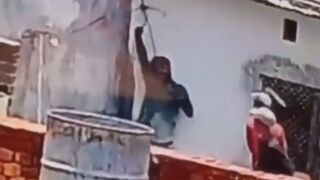 Worker Breaking A Slab Gets Electrocuted And Killed In India
